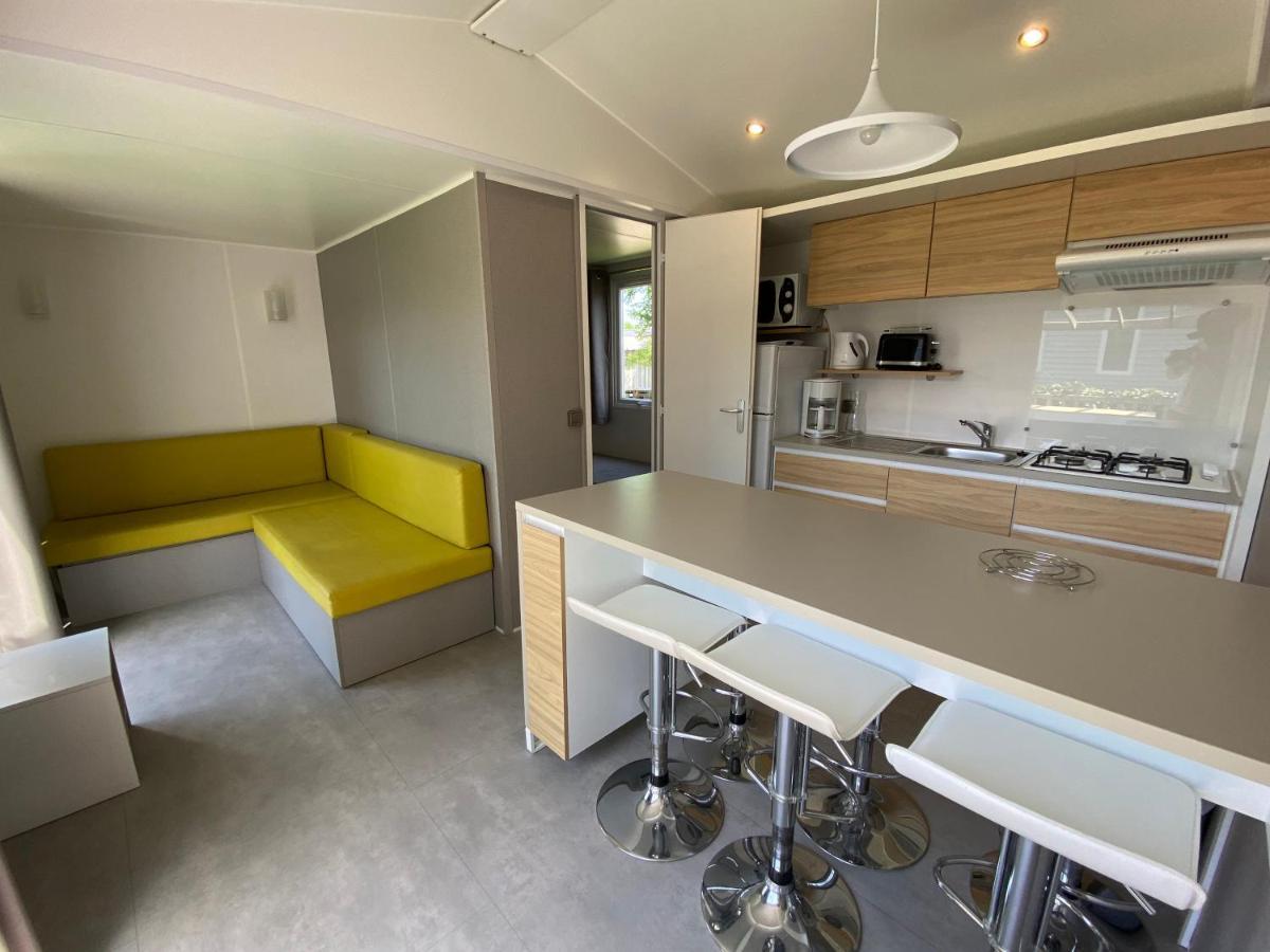 Hôtel Camping La Riviera à Saint-Michel-Chef-Chef Extérieur photo